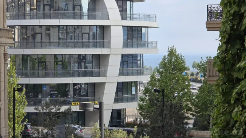 Kirayə verilir 4 otaqlı Mənzil Yeni tikili 200 m² Xətai r. - şəkil 27