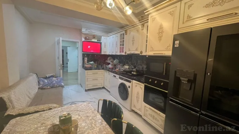 Satılır 3 otaqlı Mənzil Yeni tikili 130 m² Yeni Yasamal