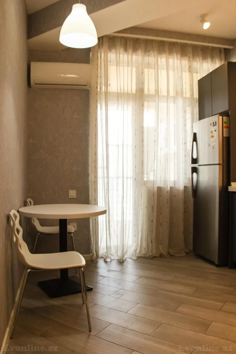 Kirayə verilir 2 otaqlı Mənzil Yeni tikili 90 m² Gənclik m. - şəkil 15