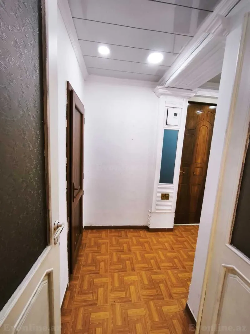Kirayə verilir 2 otaqlı Mənzil Köhnə tikili 55 m² Sahil m. - şəkil 7