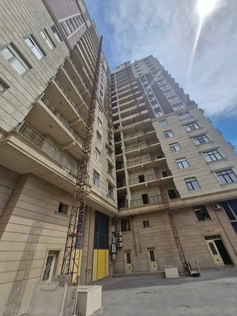 1 otaqlı Mənzil 68 m² Nəriman Nərimanov m. Satılır