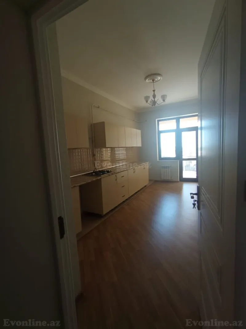 Kirayə verilir 3 otaqlı Mənzil Yeni tikili 130 m² Bayıl - şəkil 9