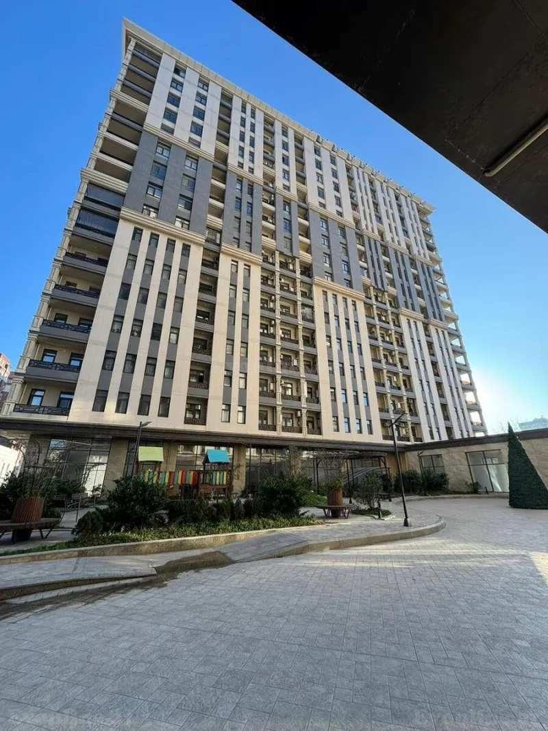 Satılır 3 otaqlı Mənzil Yeni tikili 125 m² Nizami m.