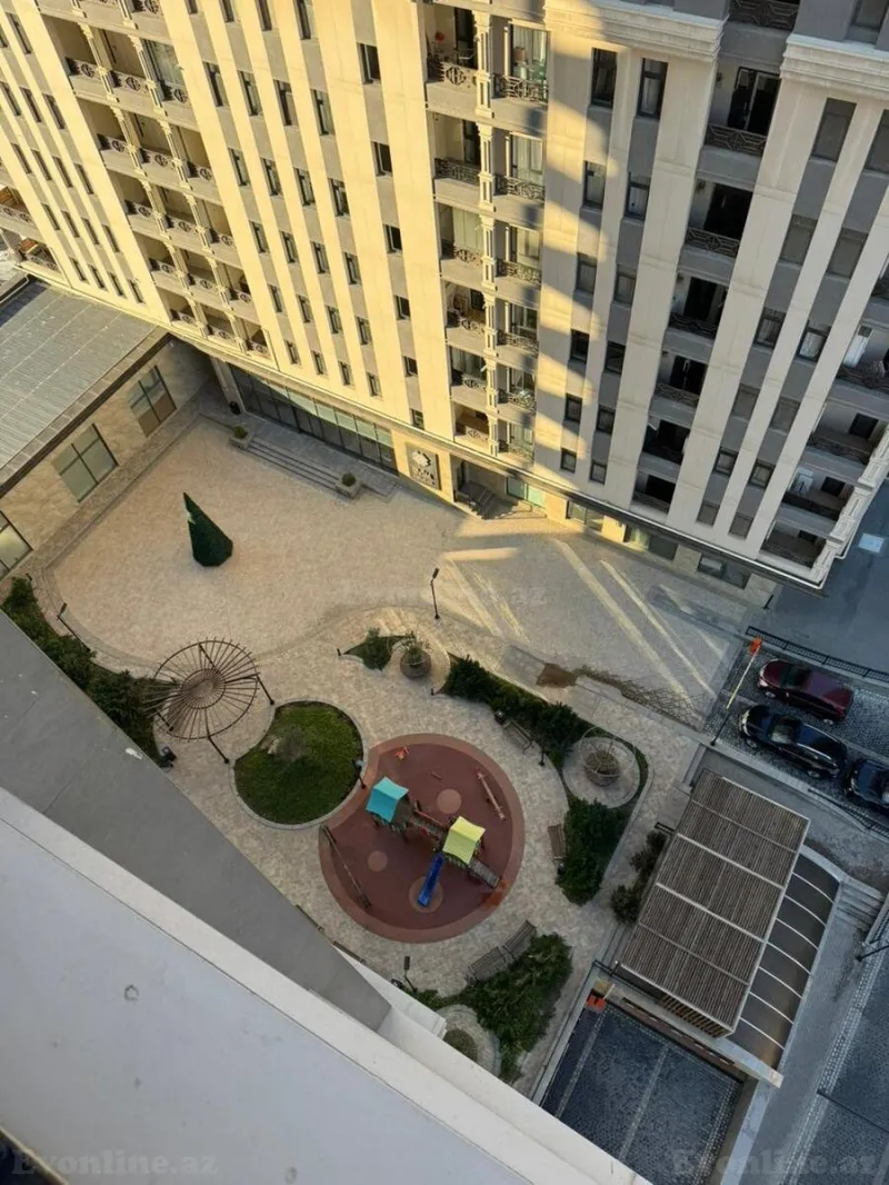 Satılır 3 otaqlı Mənzil Yeni tikili 125 m² Nizami m. - şəkil 2