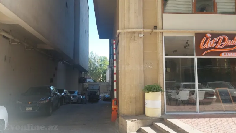 Satılır 3 otaqlı Mənzil Yeni tikili 141 m² 28 May m. - şəkil 4