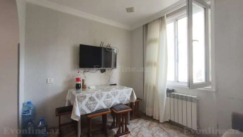 Kirayə verilir 2 otaqlı Mənzil Köhnə tikili 60 m² Nərimanov r. - şəkil 9