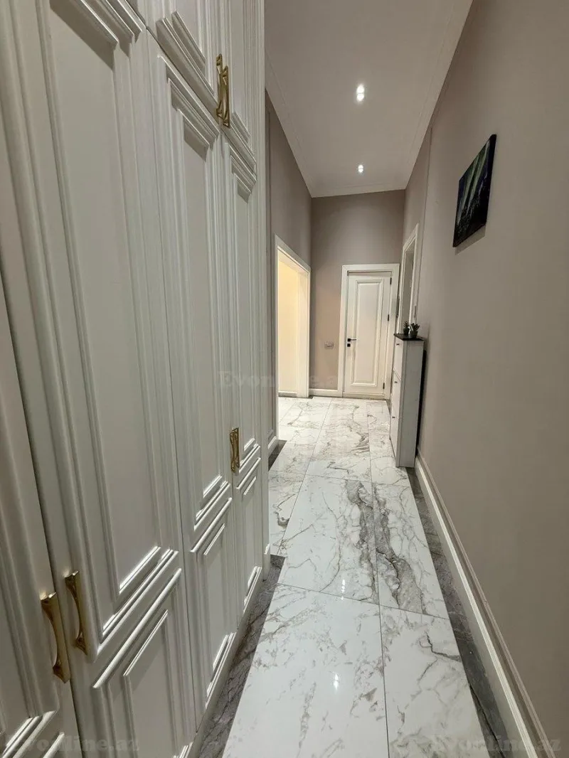 Kirayə verilir 3 otaqlı Mənzil Yeni tikili 70 m² Xətai r. - şəkil 9