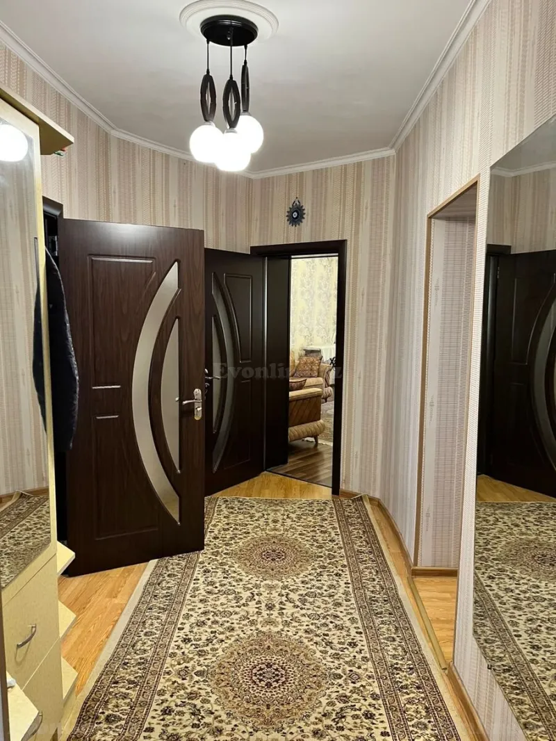 Satılır 3 otaqlı Mənzil Köhnə tikili 90 m² Həzi Aslanov m. - şəkil 4