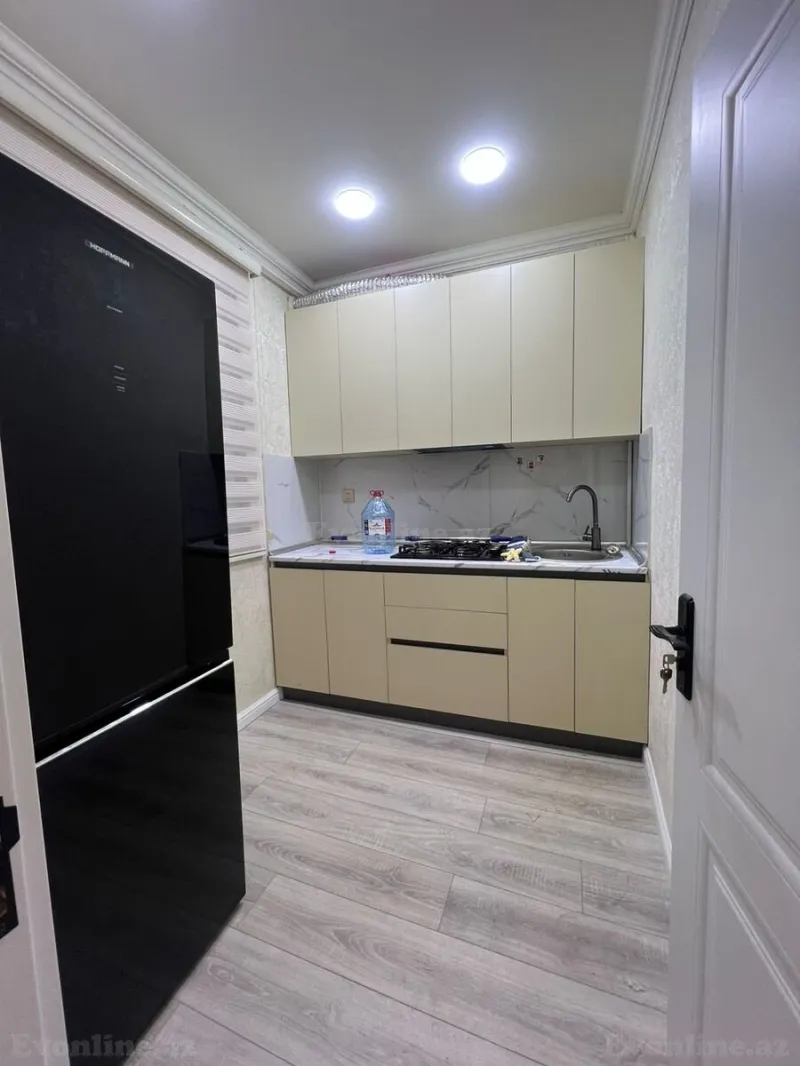 Satılır 2 otaqlı Mənzil Köhnə tikili 55 m² 1-ci mikrorayon - şəkil 3
