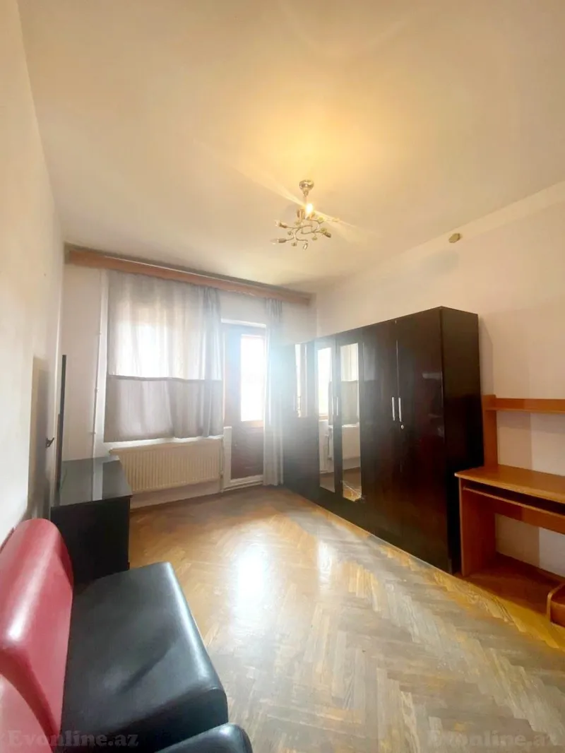 Kirayə verilir 4 otaqlı Mənzil Köhnə tikili 110 m² Qara Qarayev m. - şəkil 12