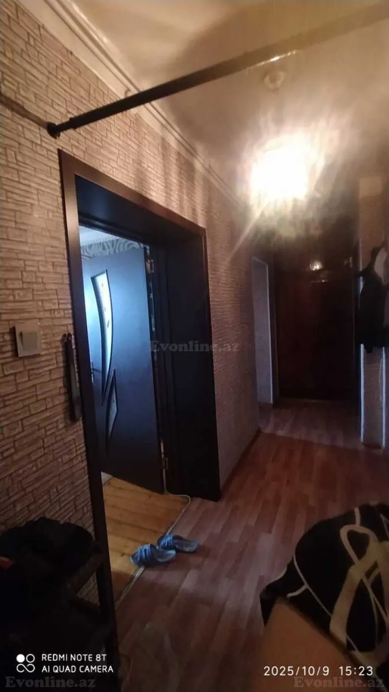 Satılır 4 otaqlı Mənzil Köhnə tikili 100 m² Sabunçu r. - şəkil 11
