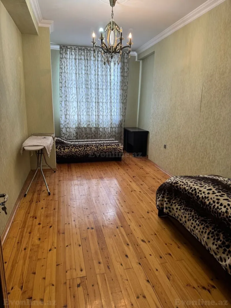Kirayə verilir 3 otaqlı Mənzil Yeni tikili 120 m² İnşaatçılar m. - şəkil 2