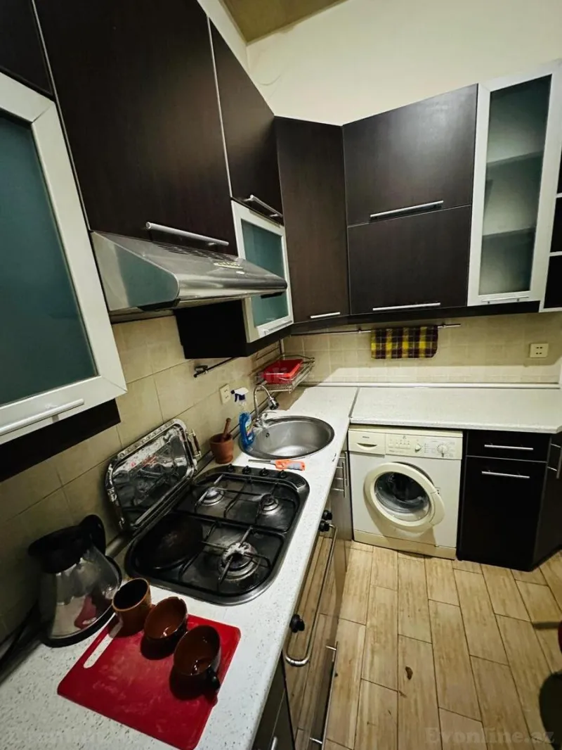 Kirayə verilir 2 otaqlı Mənzil Köhnə tikili 80 m² Nəriman Nərimanov m. - şəkil 2