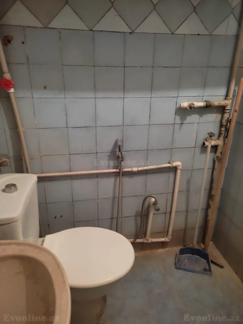Satılır 2 otaqlı Mənzil Köhnə tikili 55 m² Yasamal - şəkil 14