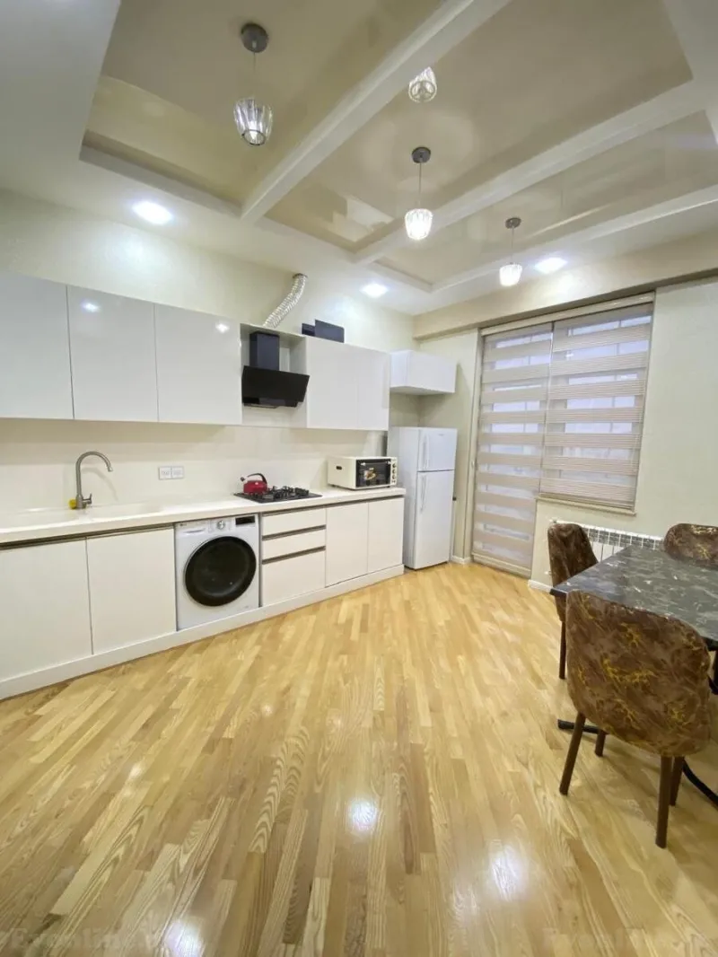 Kirayə verilir 3 otaqlı Mənzil Yeni tikili 155 m² Nizami r. - şəkil 7