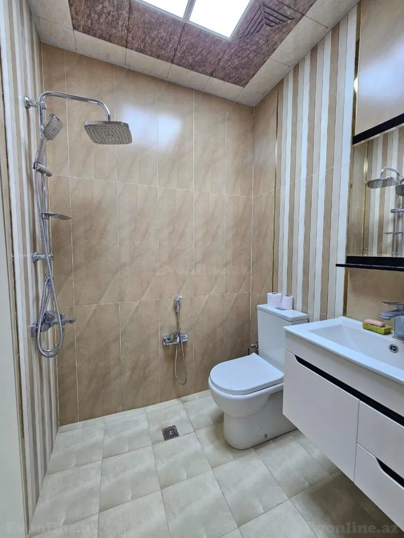 Kirayə verilir 3 otaqlı Mənzil Yeni tikili 155 m² Nizami r. - şəkil 14