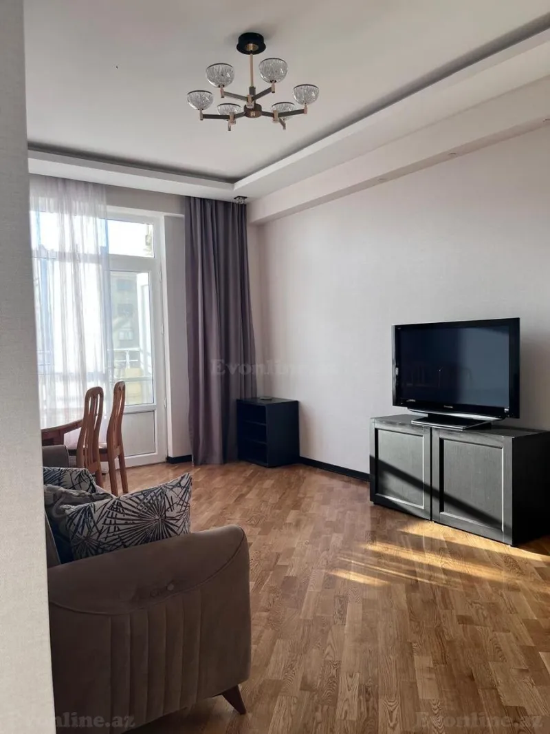Kirayə verilir 2 otaqlı Mənzil Yeni tikili 60 m² Xətai m.