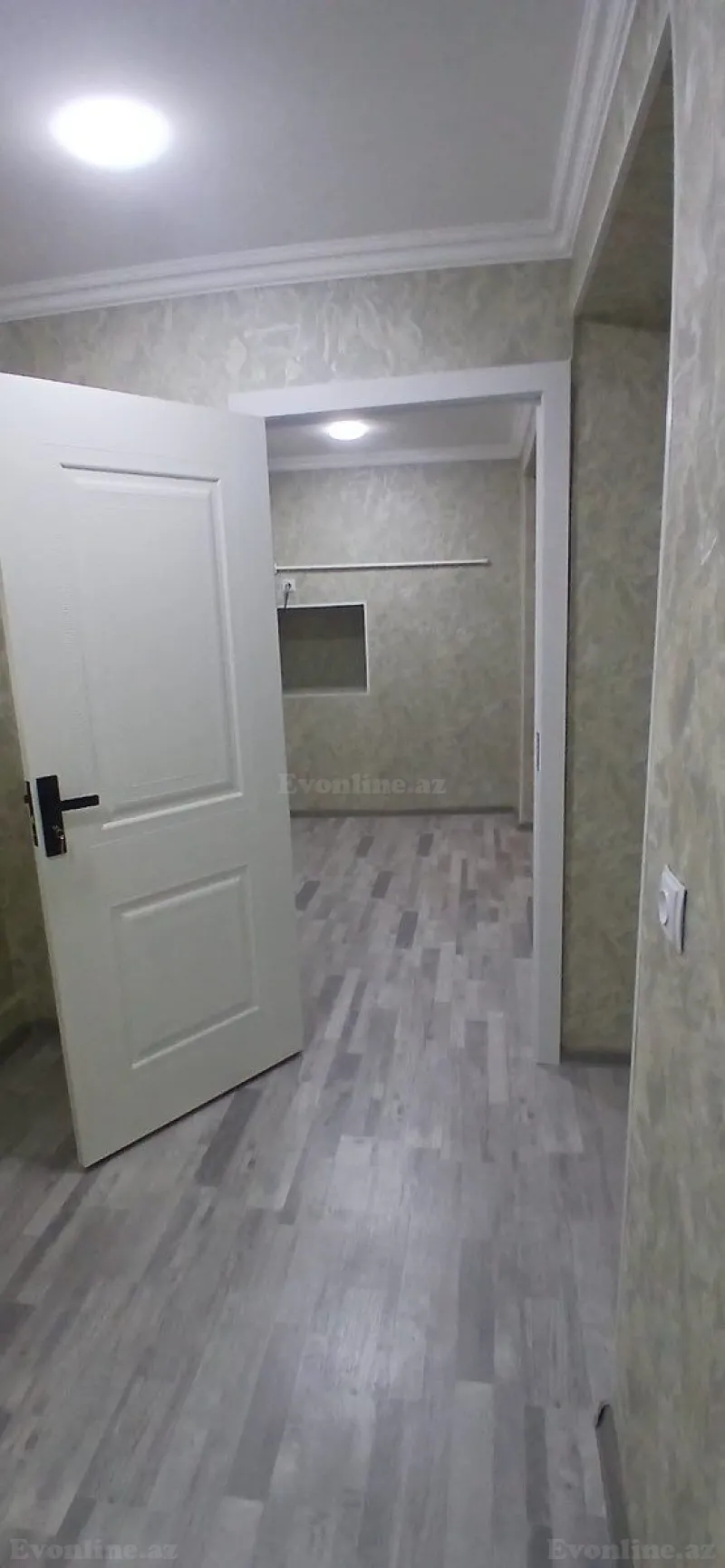 Satılır 2 otaqlı Mənzil Köhnə tikili 60 m² Yasamal - şəkil 2