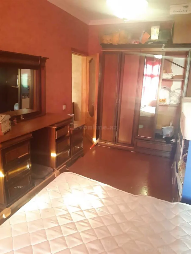 Satılır 3 otaqlı Mənzil Köhnə tikili 85 m² Xətai r. - şəkil 3