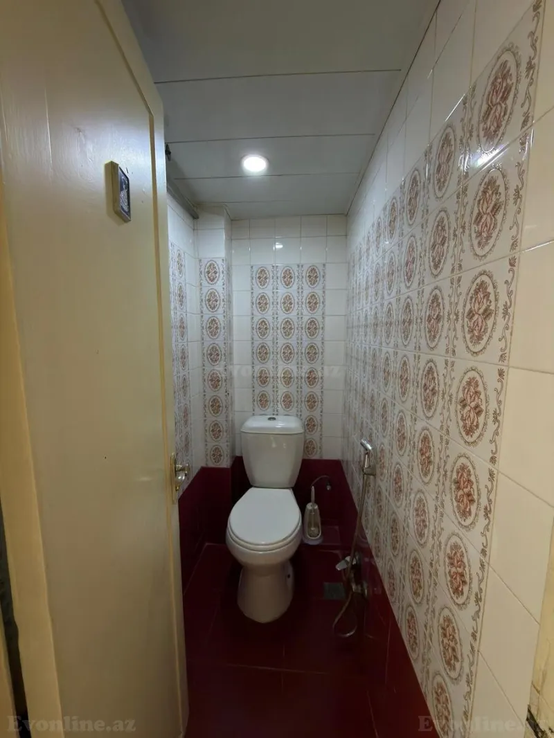 Satılır 2 otaqlı Mənzil Köhnə tikili 60 m² 8-ci kilometr - şəkil 2