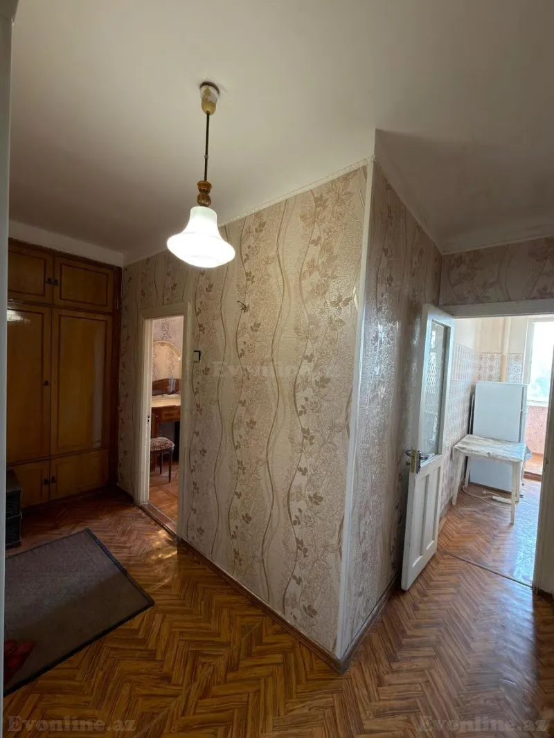 Satılır 2 otaqlı Mənzil Köhnə tikili 60 m² 8-ci kilometr - şəkil 5