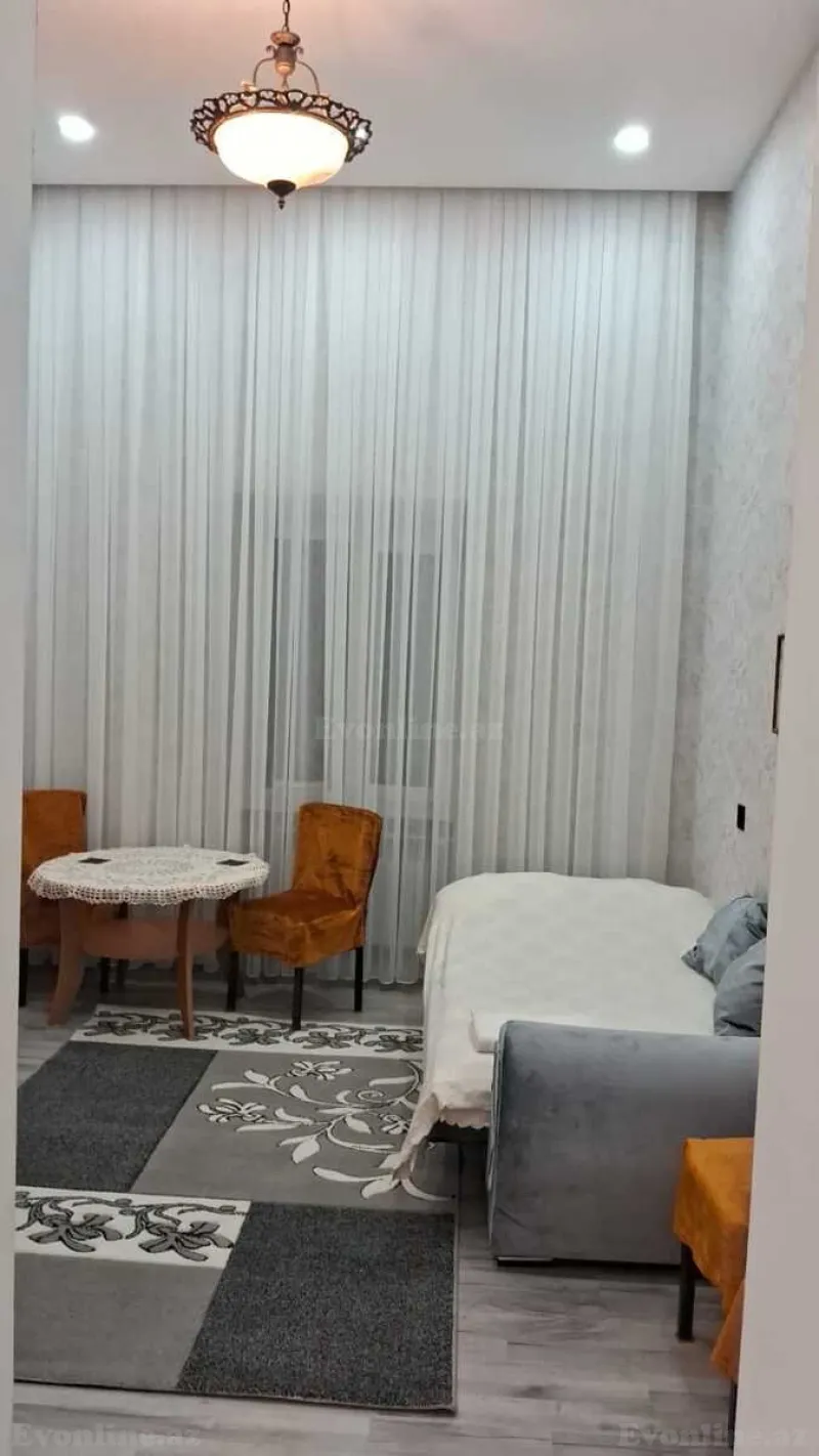Kirayə verilir 1 otaqlı Mənzil Köhnə tikili 35 m² Sahil m. - şəkil 3