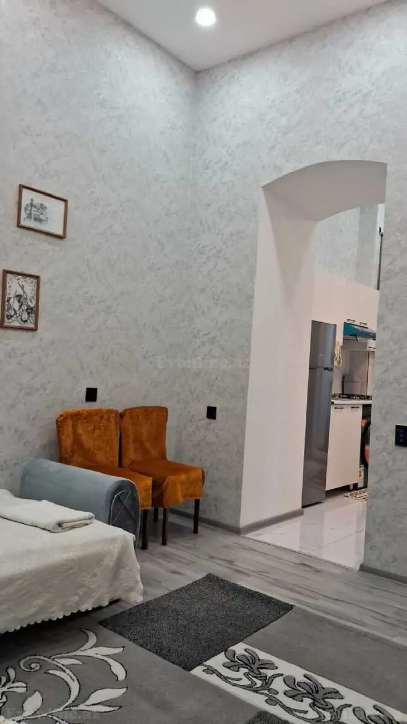 Kirayə verilir 1 otaqlı Mənzil Köhnə tikili 35 m² Sahil m. - şəkil 4