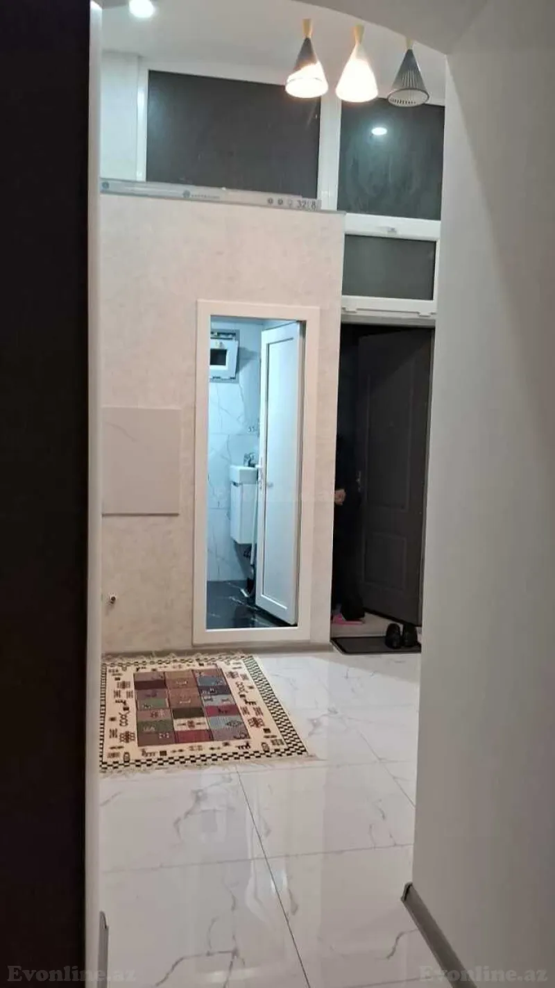 Kirayə verilir 1 otaqlı Mənzil Köhnə tikili 35 m² Sahil m. - şəkil 13