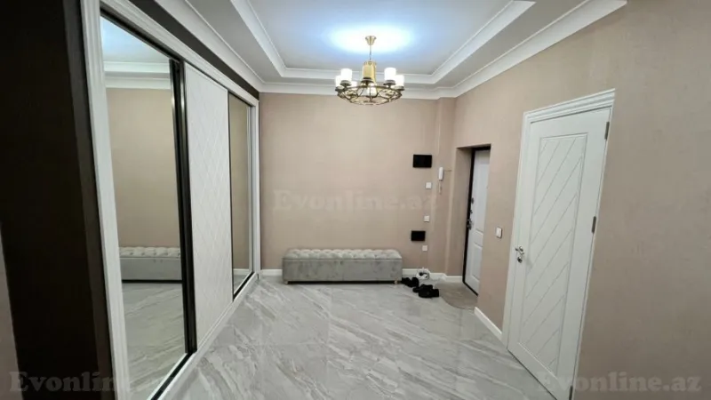 Kirayə verilir 3 otaqlı Mənzil Yeni tikili 160 m² Xətai m. - şəkil 6
