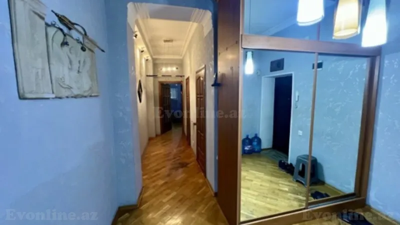 Satılır 3 otaqlı Mənzil Yeni tikili 110 m² 8-ci mikrorayon - şəkil 7