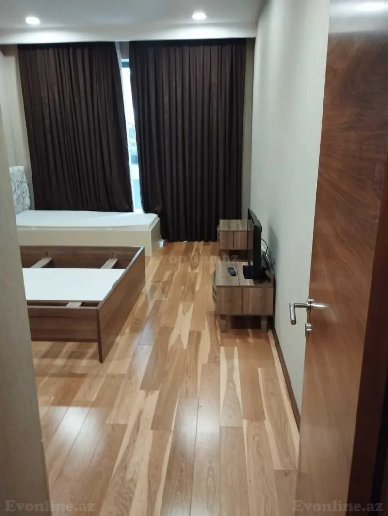 Kirayə verilir 3 otaqlı Mənzil Yeni tikili 120 m² 28 May m. - şəkil 5