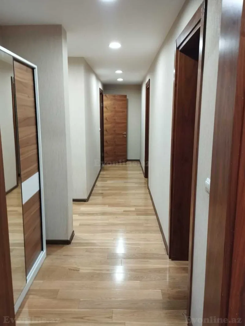 Kirayə verilir 3 otaqlı Mənzil Yeni tikili 120 m² 28 May m. - şəkil 14