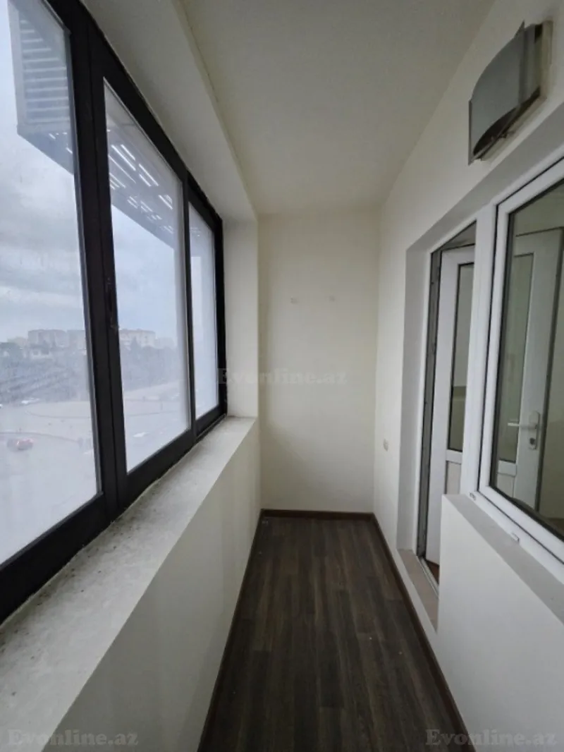 Satılır 2 otaqlı Mənzil Köhnə tikili 60 m² 20 Yanvar m. - şəkil 3