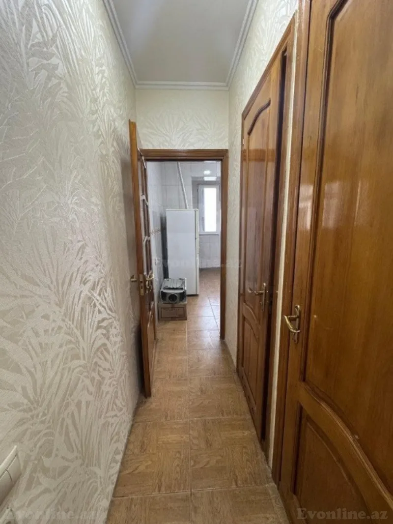 Satılır 2 otaqlı Mənzil Köhnə tikili 60 m² 20 Yanvar m. - şəkil 6