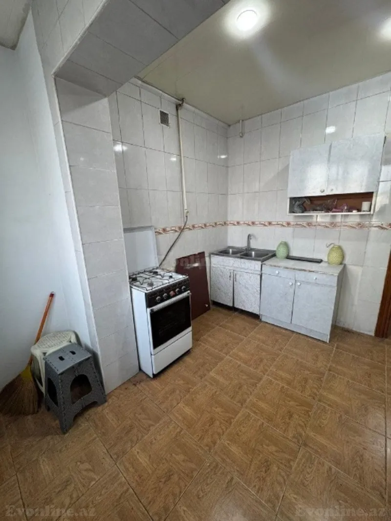 Satılır 2 otaqlı Mənzil Köhnə tikili 60 m² 20 Yanvar m. - şəkil 11