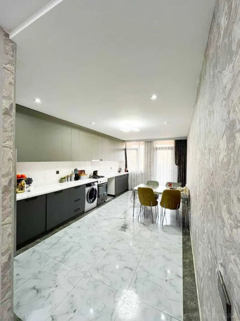 Satılır 3 otaqlı Mənzil Yeni tikili 135 m² Qara Qarayev m. - şəkil 7