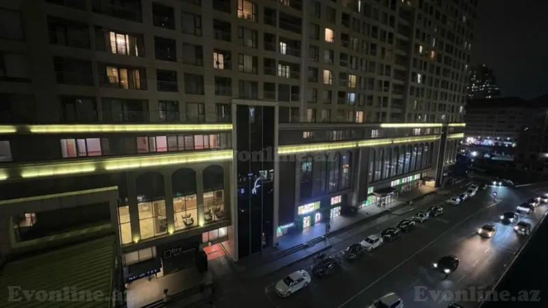 Kirayə verilir 4 otaqlı Mənzil Yeni tikili 200 m² Xətai m. - şəkil 4