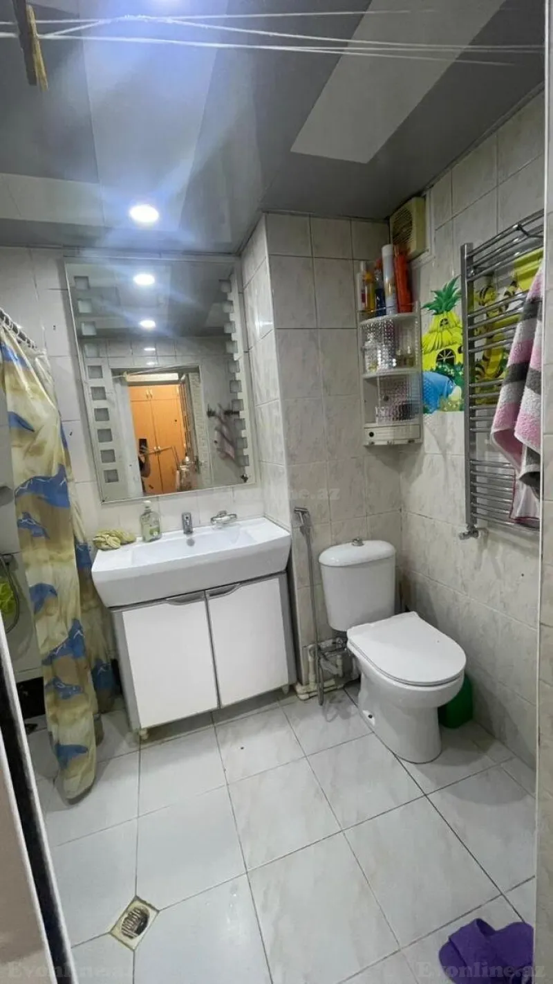 Satılır 3 otaqlı Mənzil Köhnə tikili 90 m² İçərişəhər m. - şəkil 8