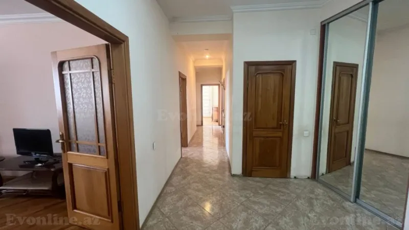 Satılır 4 otaqlı Mənzil Yeni tikili 153 m² Nəriman Nərimanov m. - şəkil 3