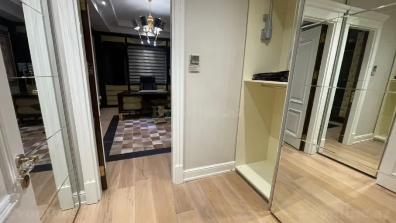Kirayə verilir 5 otaqlı Mənzil Yeni tikili 400 m² Xətai r. - şəkil 14