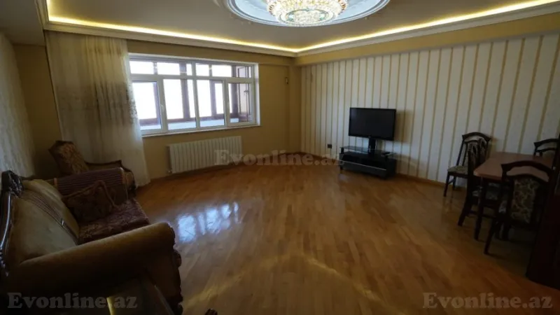 Kirayə verilir 4 otaqlı Mənzil Yeni tikili 178 m² 4-cü mikrorayon - şəkil 2