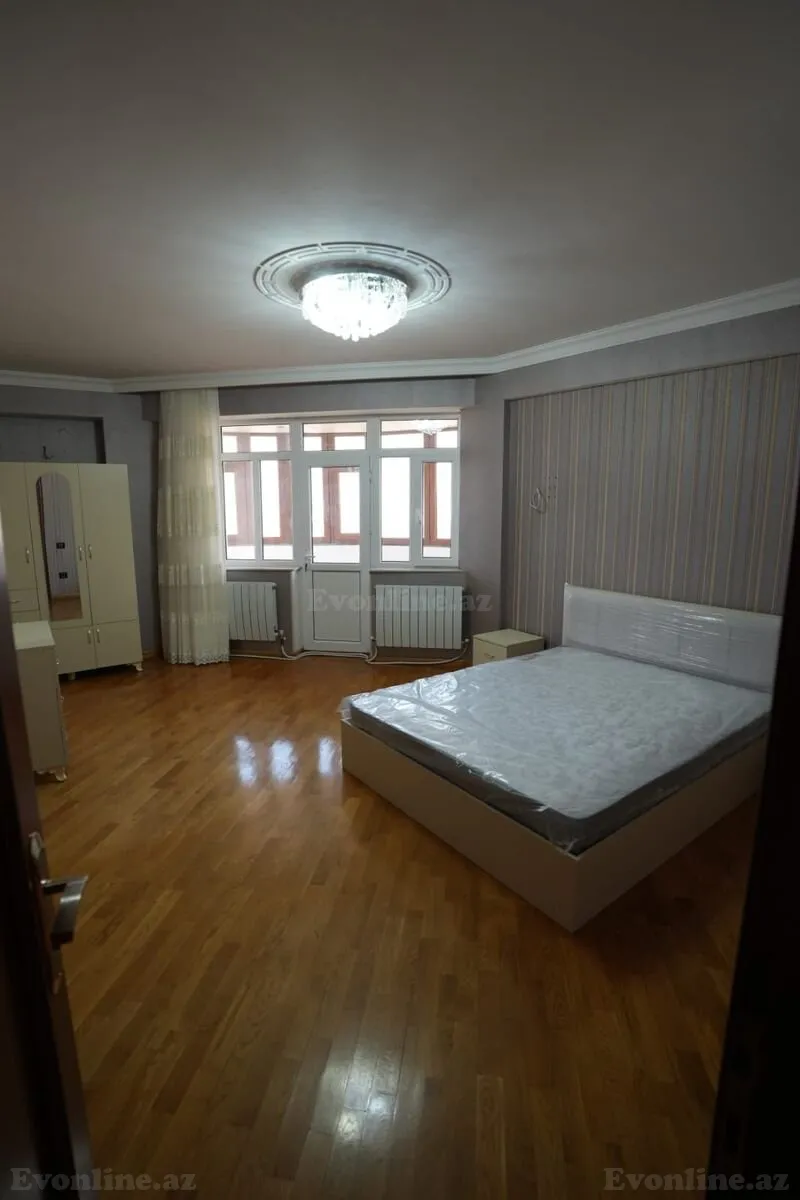 Kirayə verilir 4 otaqlı Mənzil Yeni tikili 178 m² 4-cü mikrorayon - şəkil 3