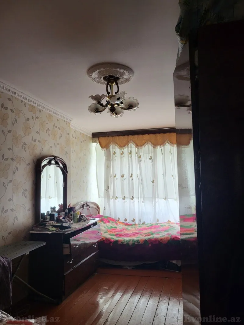 Satılır 4 otaqlı Mənzil Köhnə tikili 100 m² Biləcəri - şəkil 4