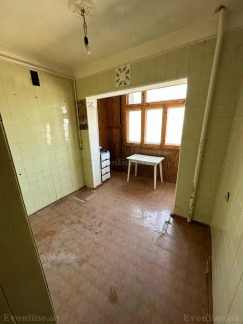 Satılır 3 otaqlı Mənzil Köhnə tikili 80 m² Xətai r. - şəkil 4
