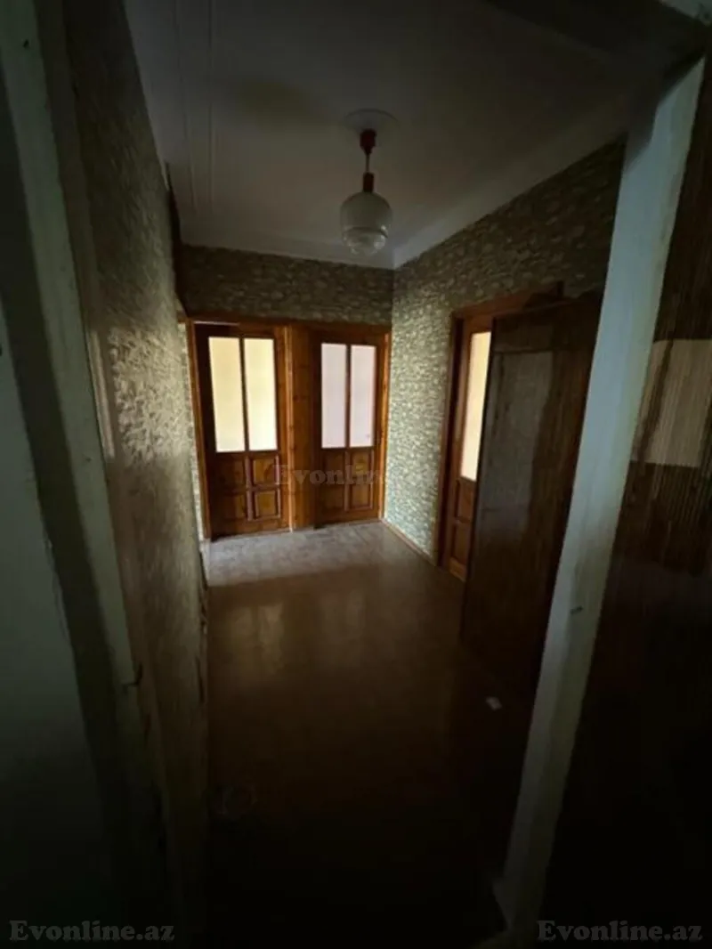 Satılır 3 otaqlı Mənzil Köhnə tikili 80 m² Xətai r. - şəkil 9