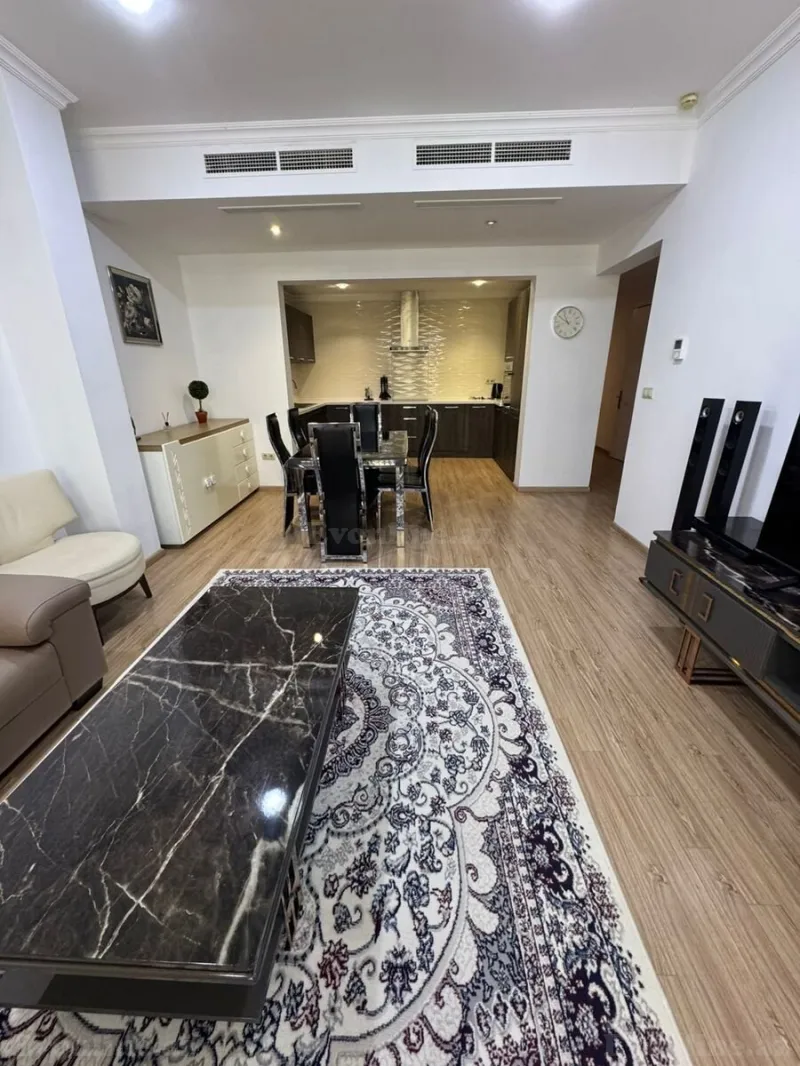 Kirayə verilir 3 otaqlı Mənzil Yeni tikili 150 m² Nəsimi r. - şəkil 3