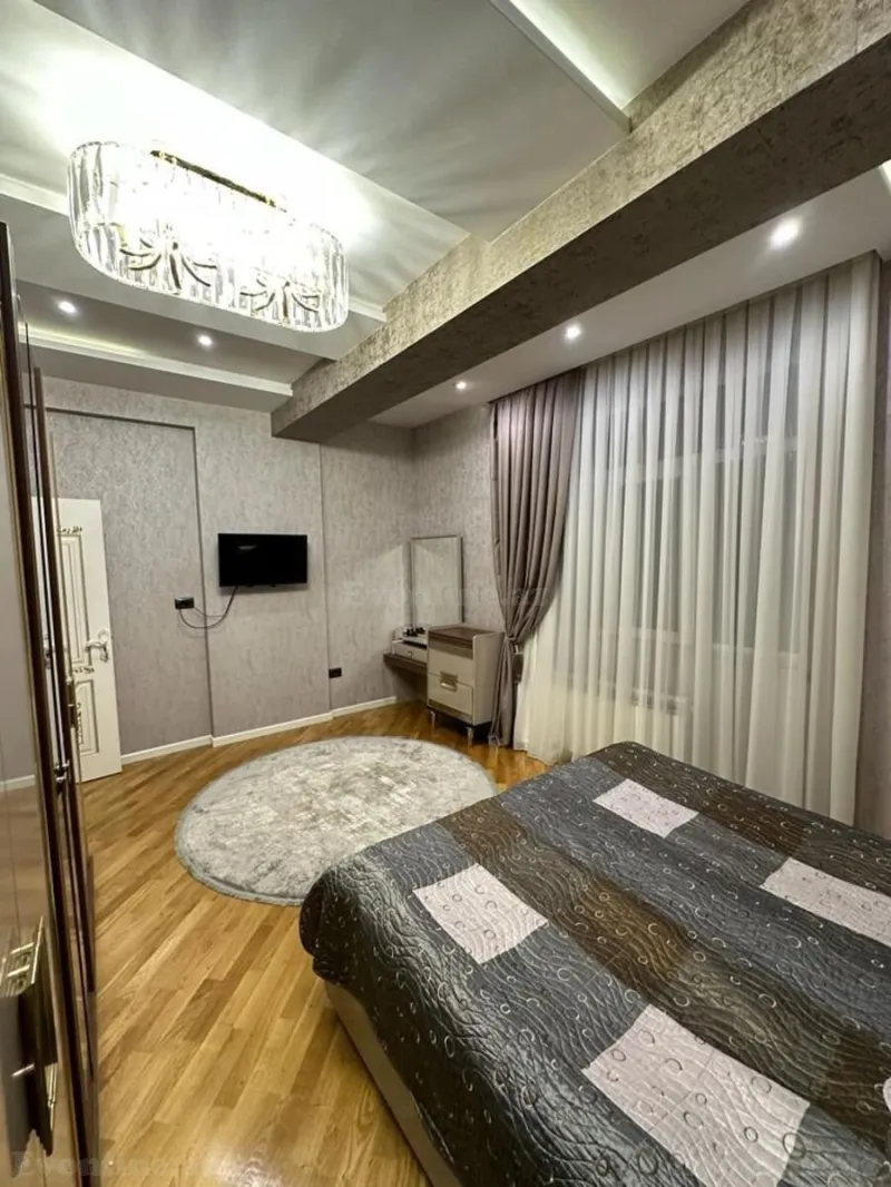 Satılır 3 otaqlı Mənzil Yeni tikili 130 m² Yeni Yasamal - şəkil 9