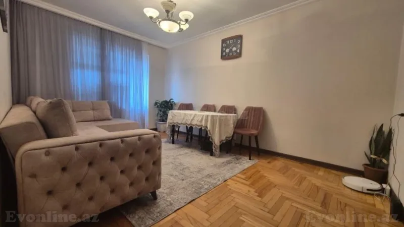 3 otaqlı Mənzil 70 m² Səbail r. Satılır