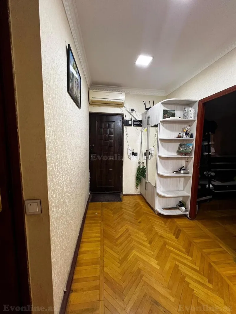 Satılır 5 otaqlı Mənzil Köhnə tikili 120 m² İnşaatçılar m. - şəkil 15