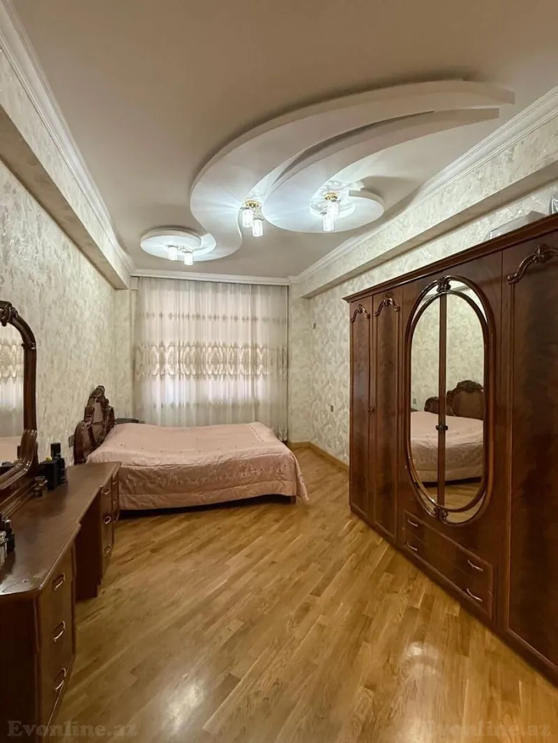 Satılır 3 otaqlı Mənzil Yeni tikili 150 m² 8-ci mikrorayon - şəkil 4